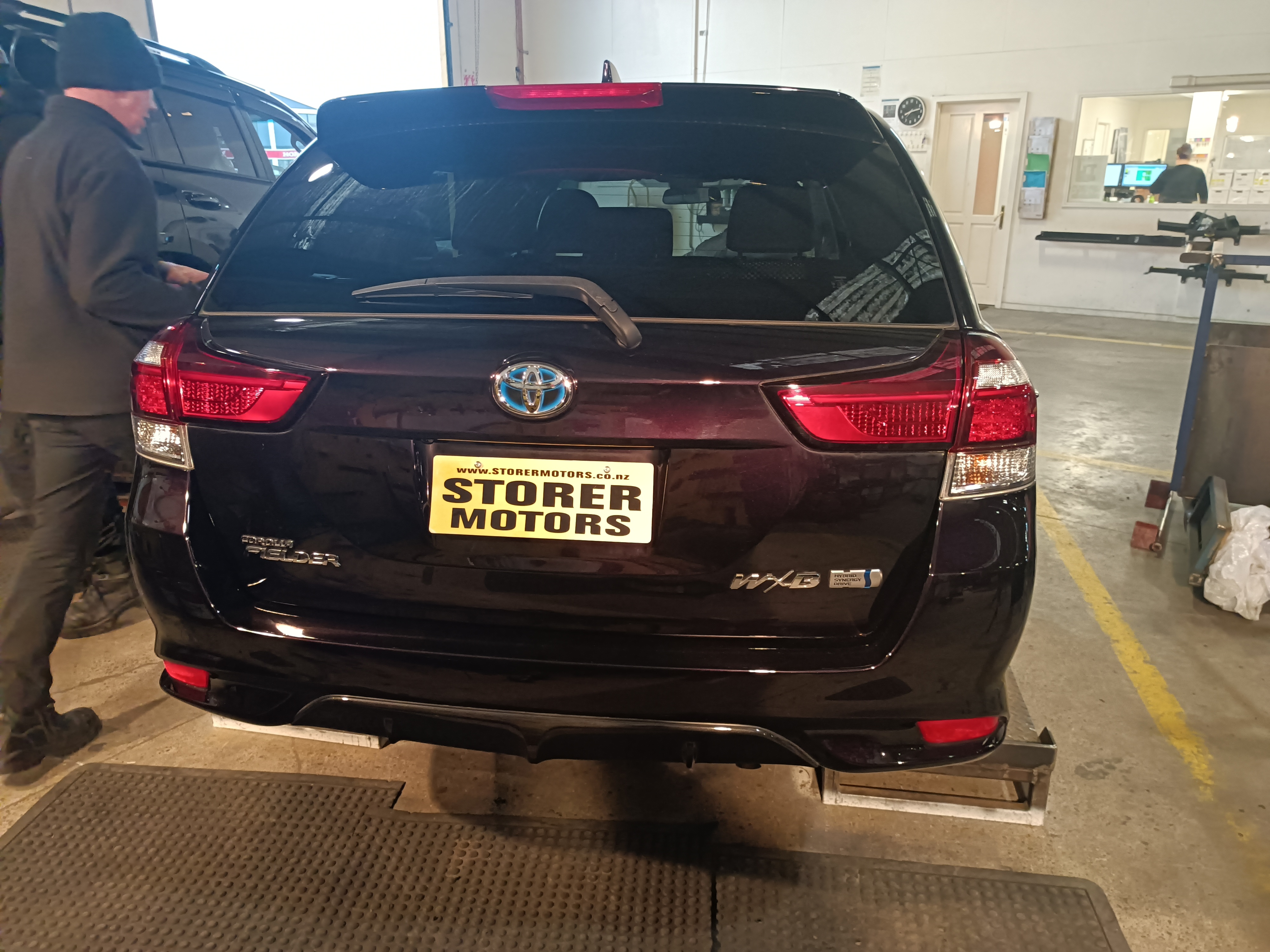 TOYOTA COROLLA